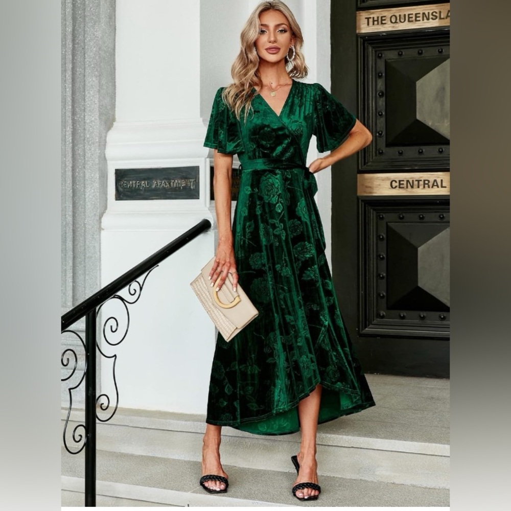 Simplee women’s velvet floral pattern wraparound maxi dress small emerald